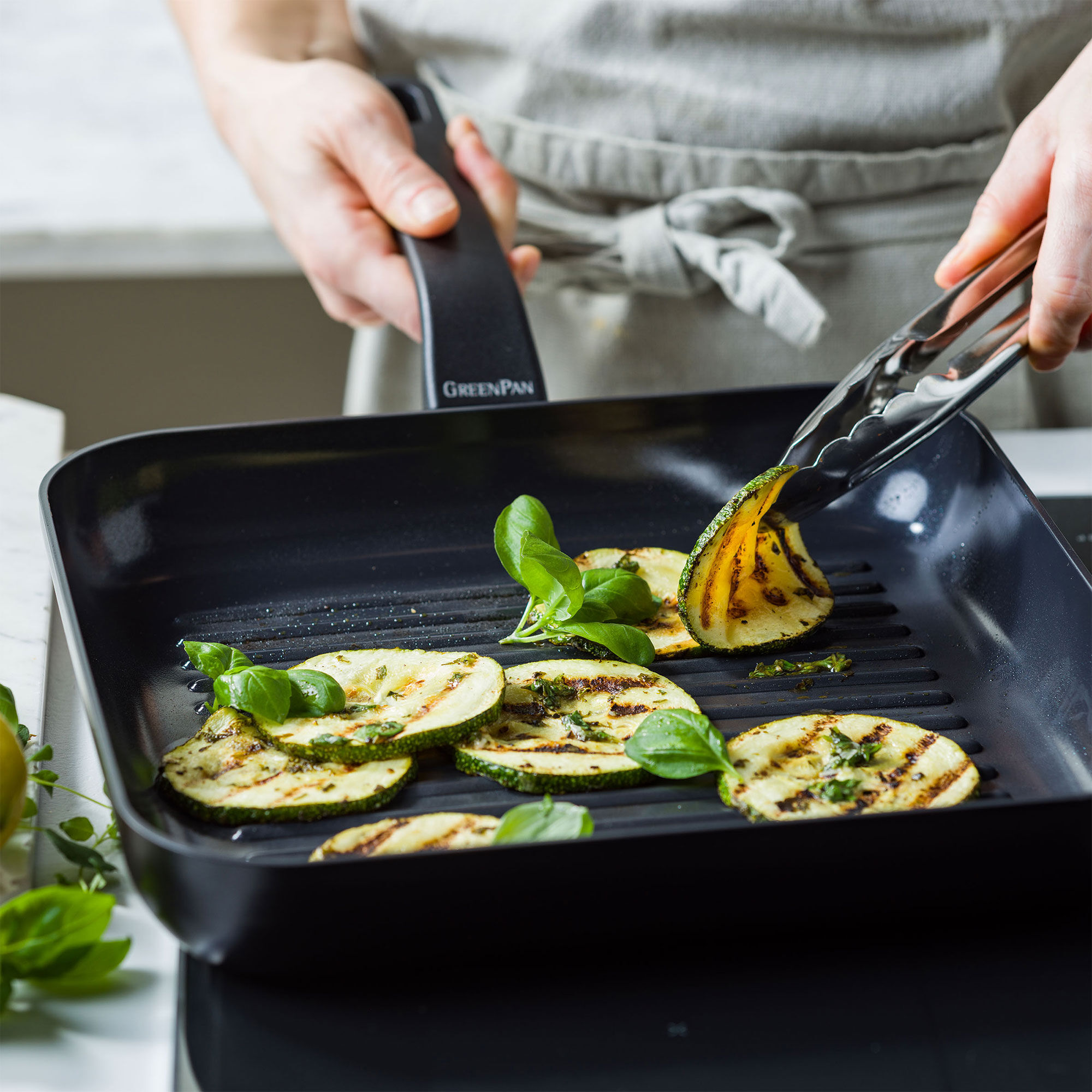 Greenpan Essence Grillpande 28 Cm  Sort